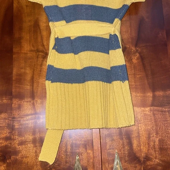 Cherrystix Girls Mustard Gray Stripe Knit Sweater Size S 4 NWT Fall Winter - Picture 10 of 11